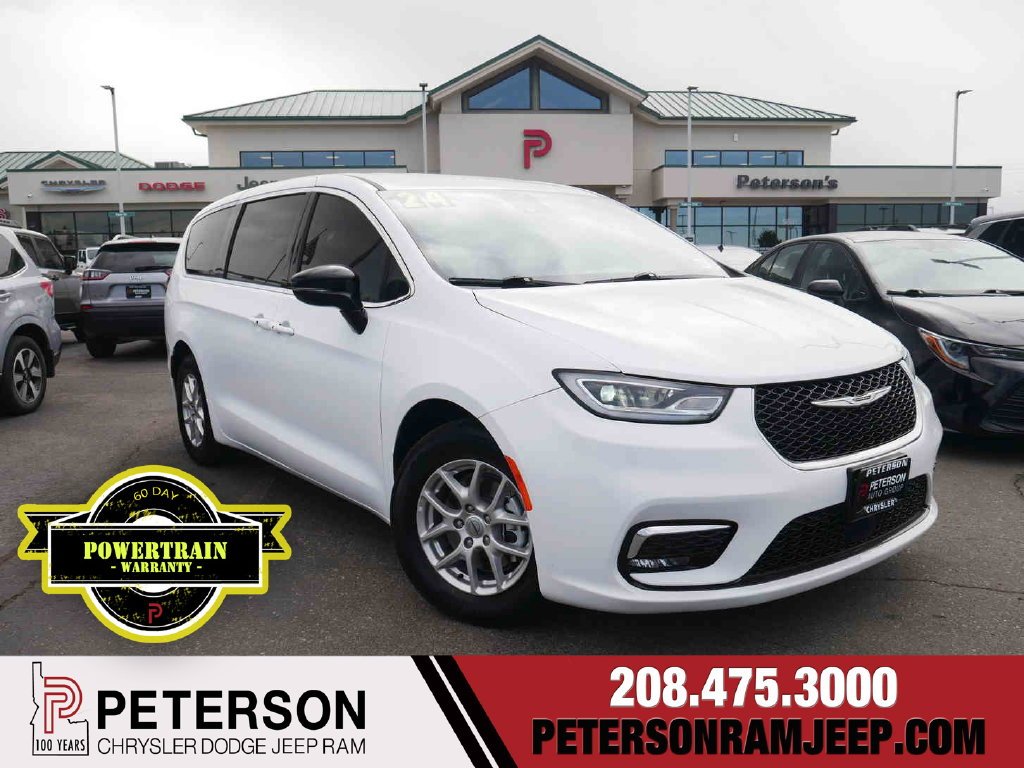 Used 2024 White Chrysler Touring L image 1
