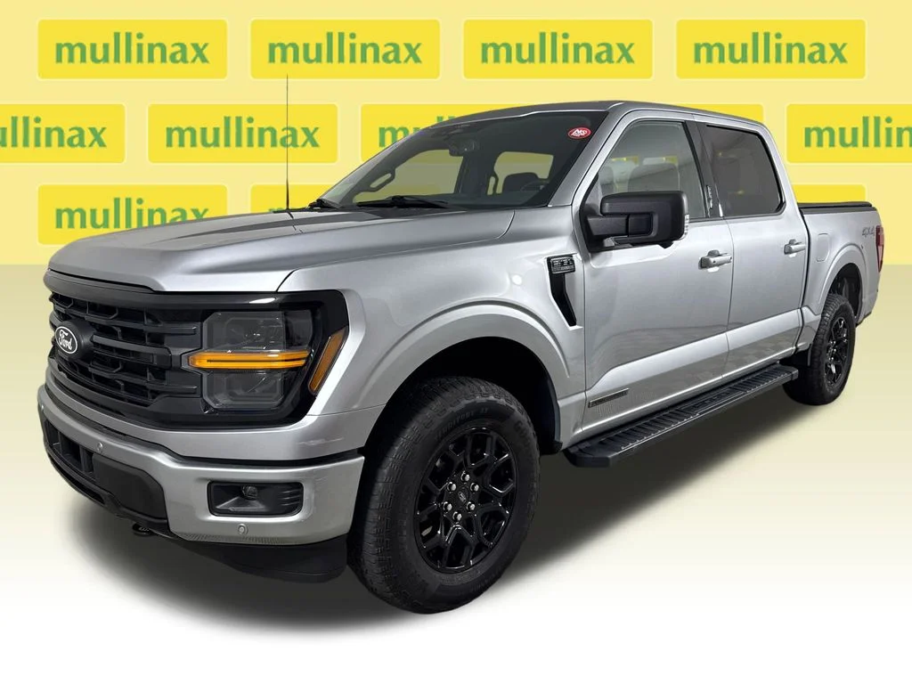 Certified Used 2024 Silver Ford XLT image 16