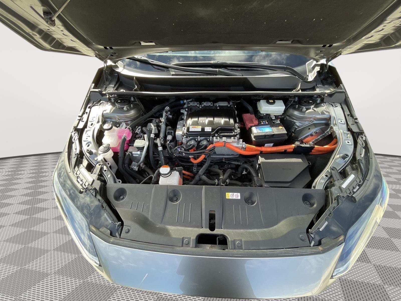 Certified Used 2023 Smoked Carbon 2-Tone Subaru Touring image 3