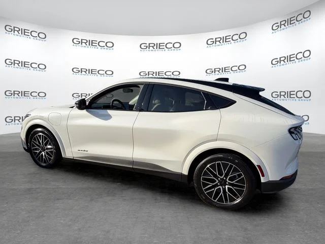 Used 2026 White Metallic Ford Premium image 5