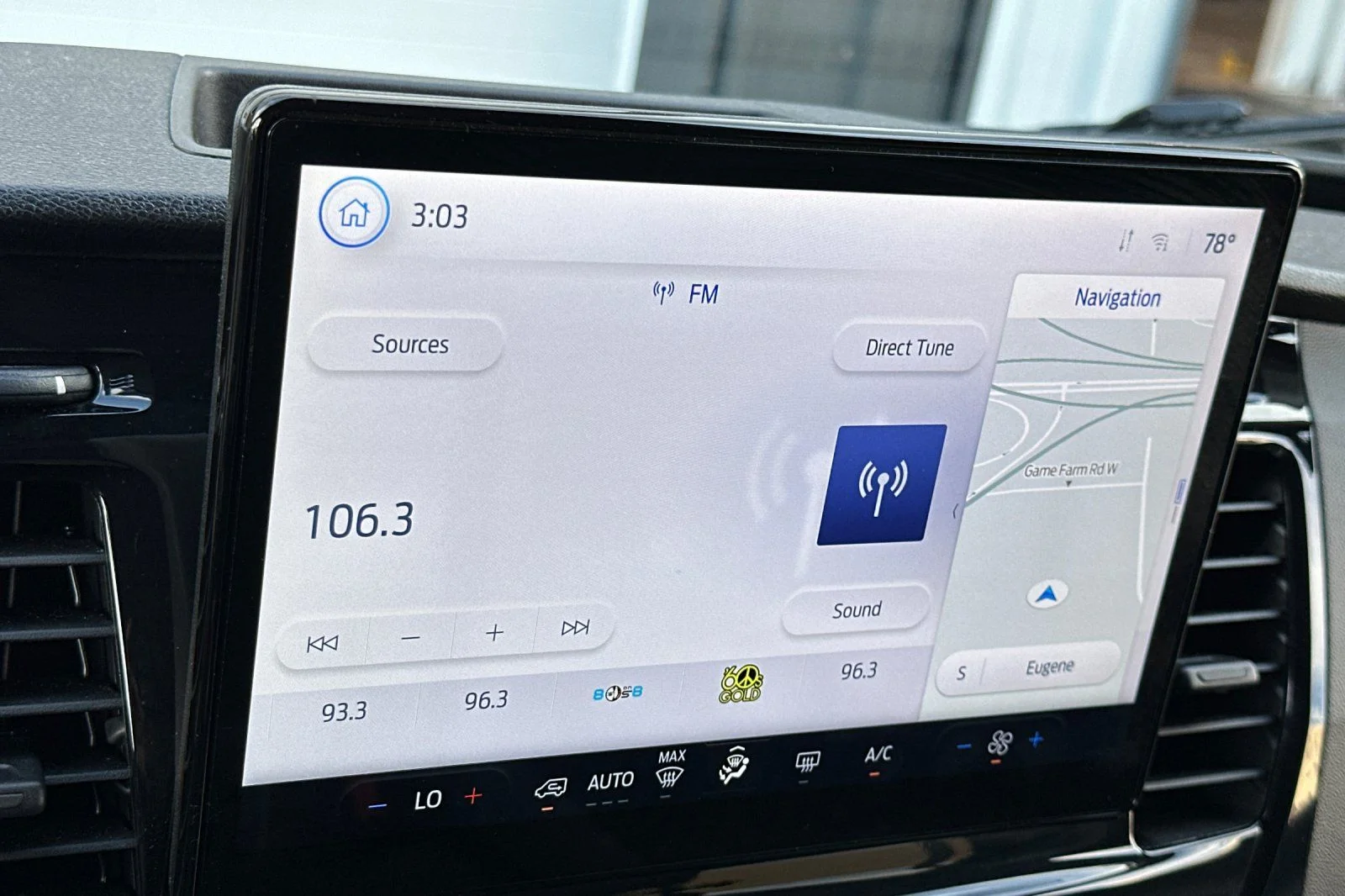 2023 Ford Transit Passenger Van XLT - Photo 20