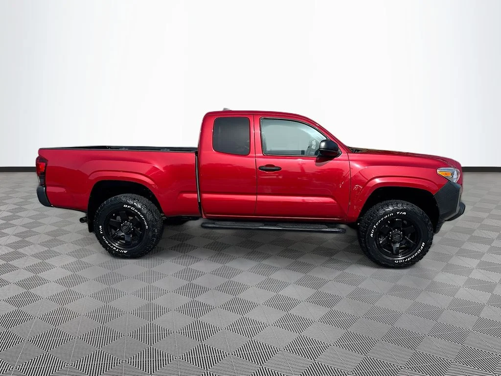 Used 2022 Red Toyota SR image 5