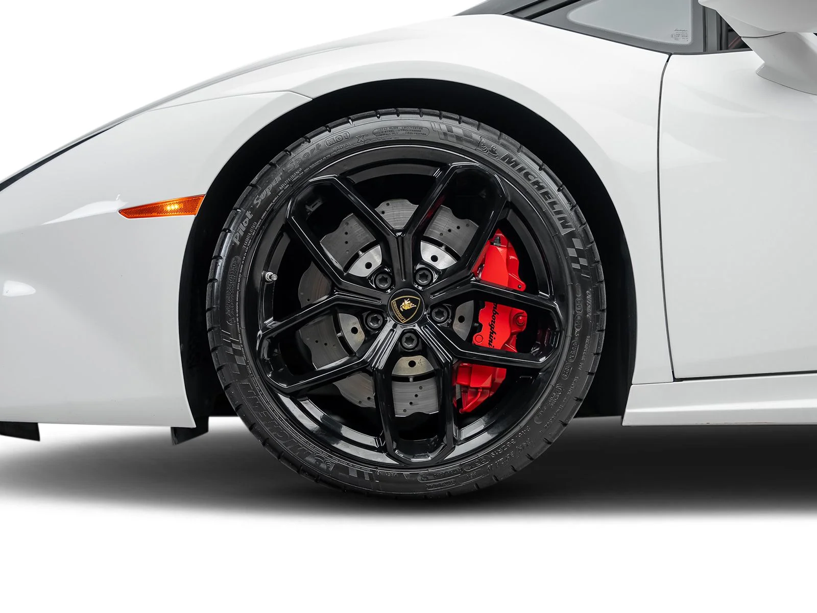 Used 2017 White Lamborghini  image 20