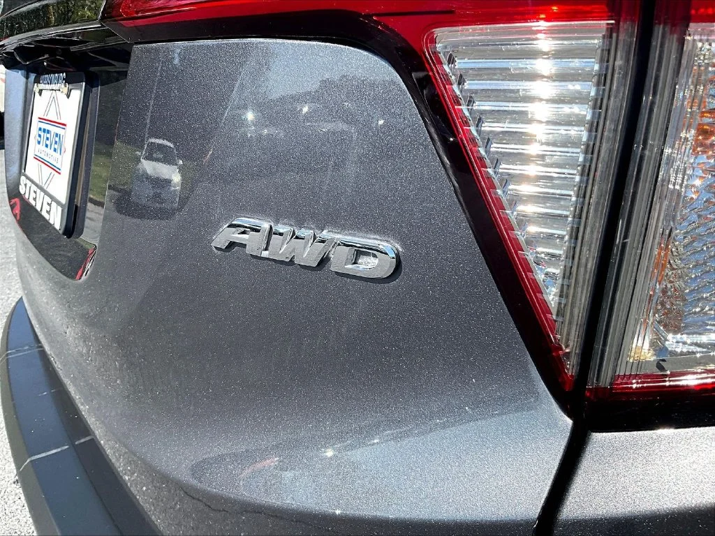 Used 2022 Gray Honda LX image 25