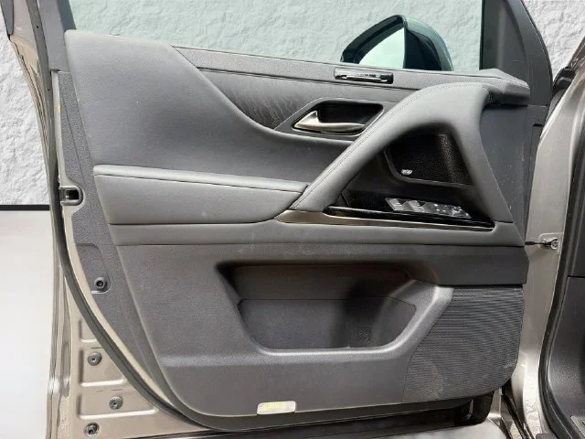 Used 2024 Manganese Luster Lexus LX 600 Luxury image 23