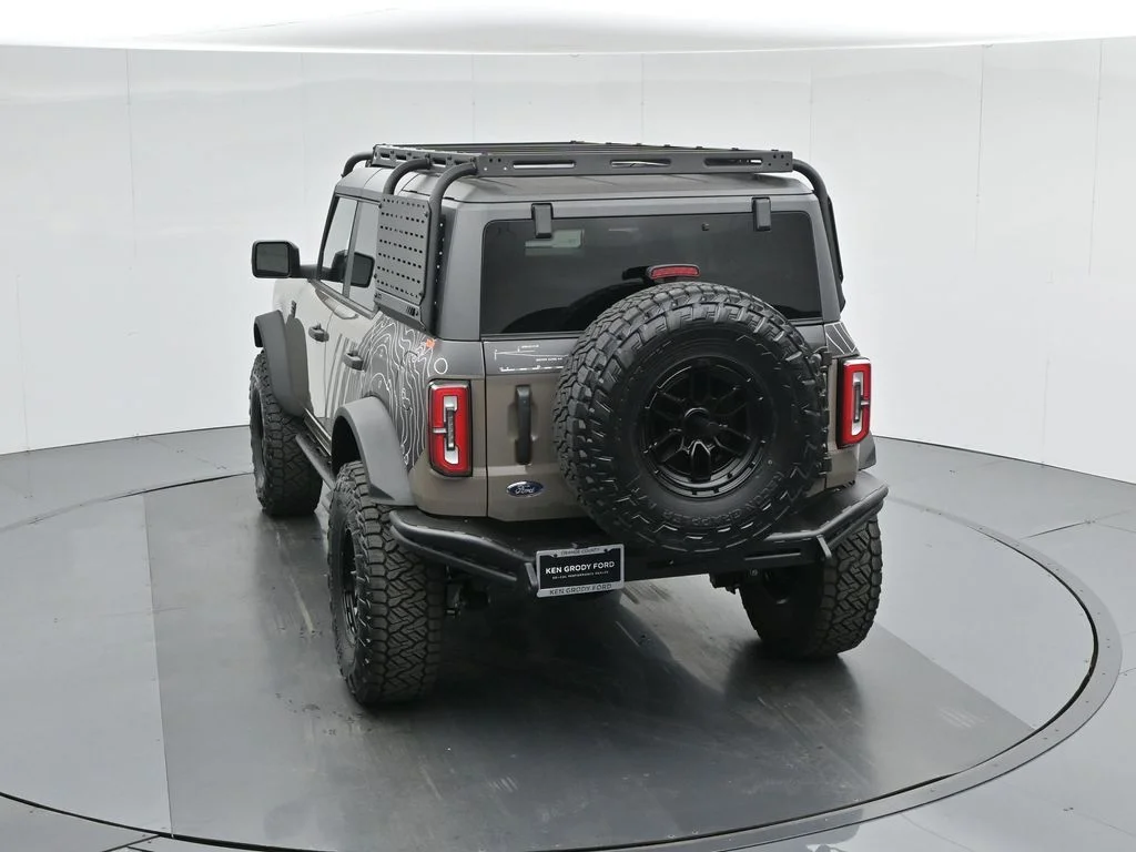 New 2025 Marsh Gray Ford Badlands image 46