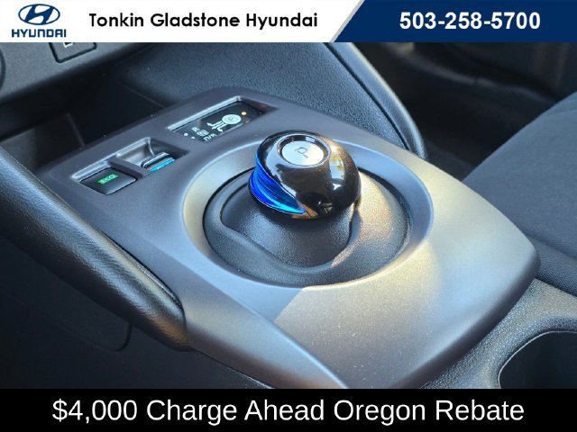 Used 2025 Glacier White Nissan S image 35