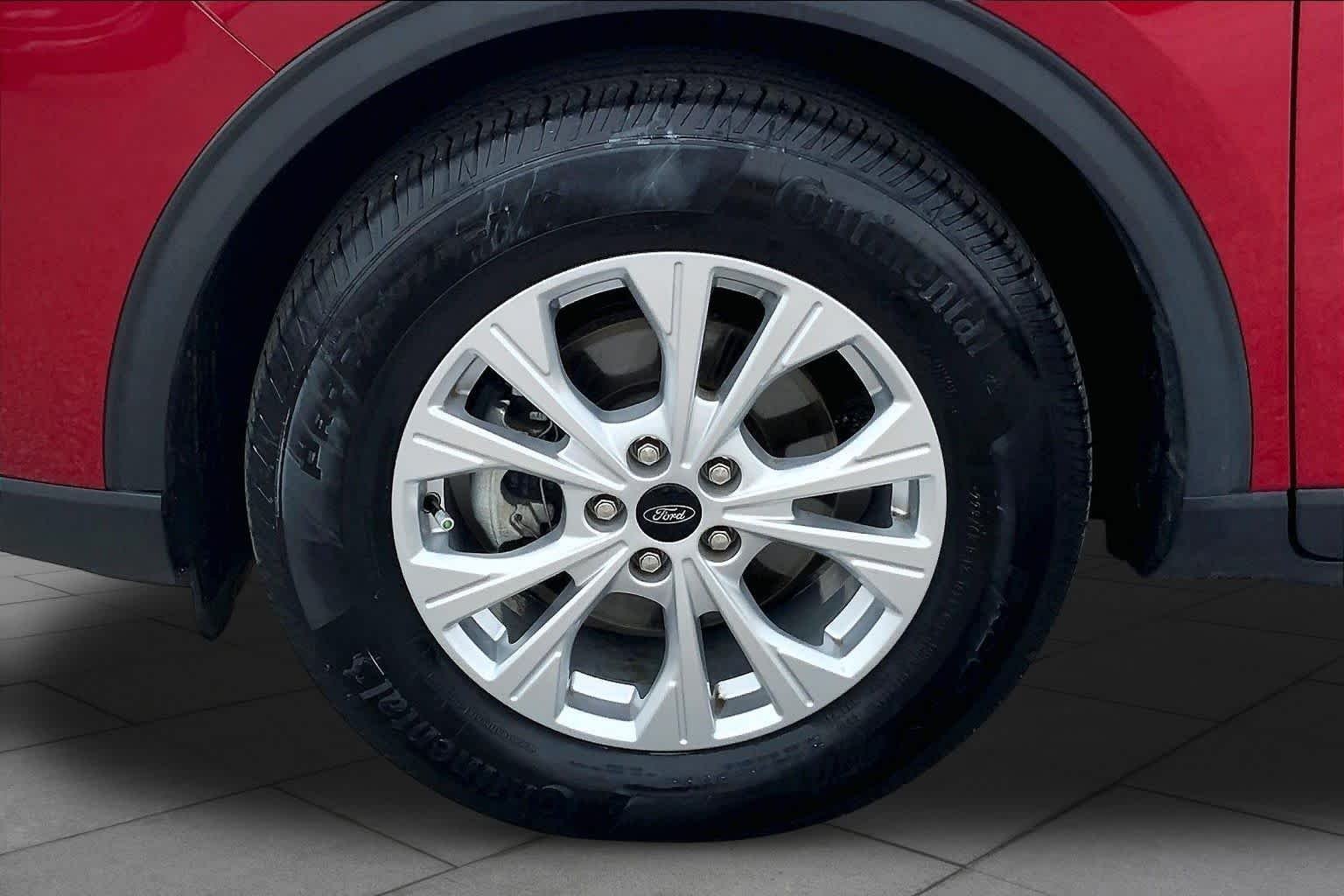 Used 2023 Rapid Red Metallic Tinted Clearcoat Ford Active image 10