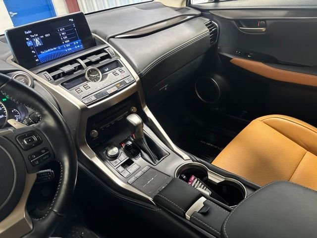 Used 2021 Atomic Silver Lexus 300 Base image 28