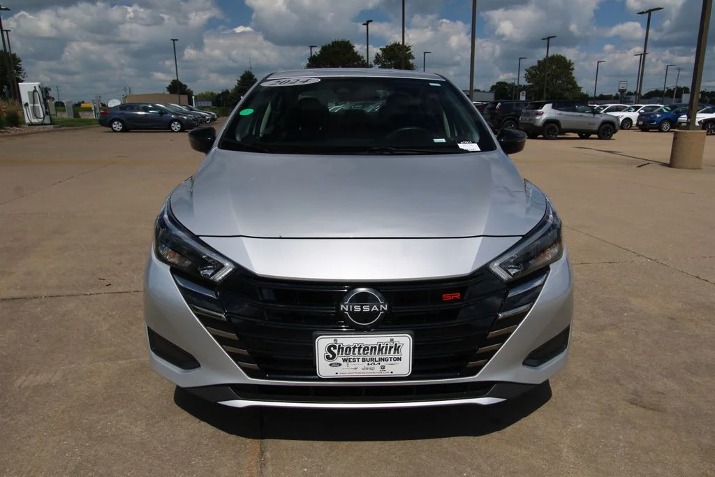 Used 2024 Silver Nissan 1.6 SR image 2