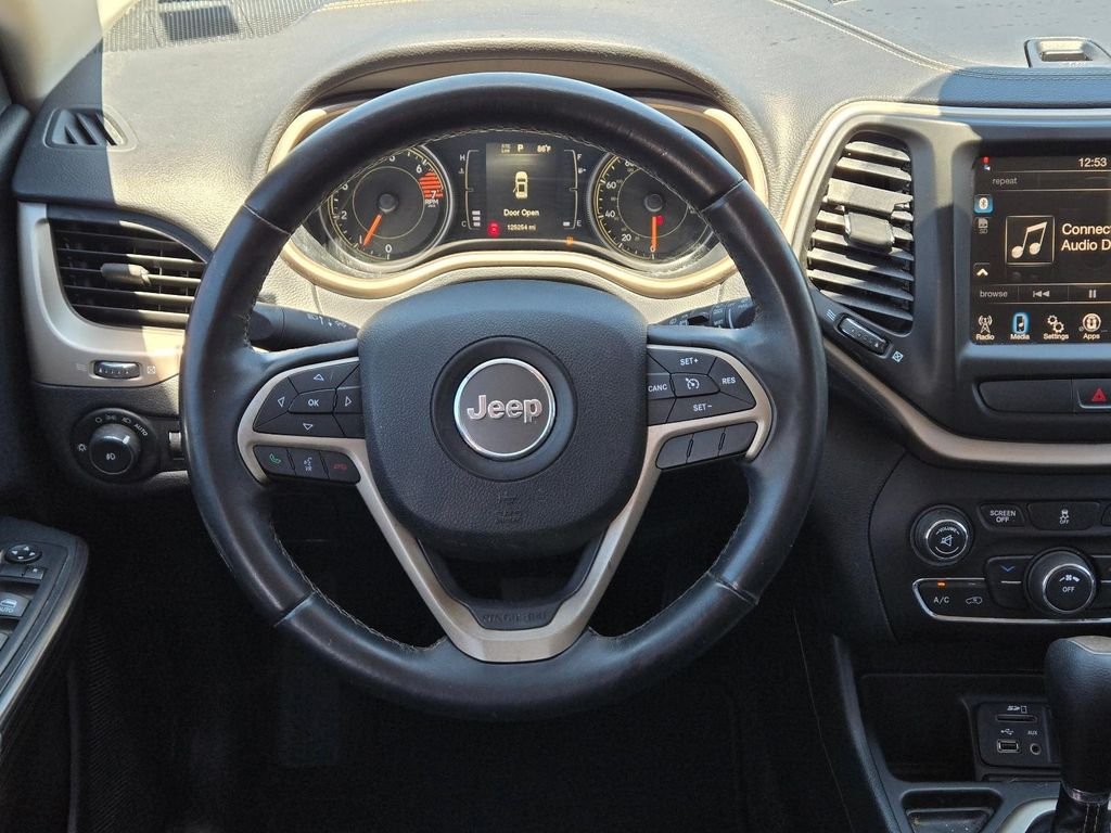 2016 Jeep Cherokee Latitude - Photo 19