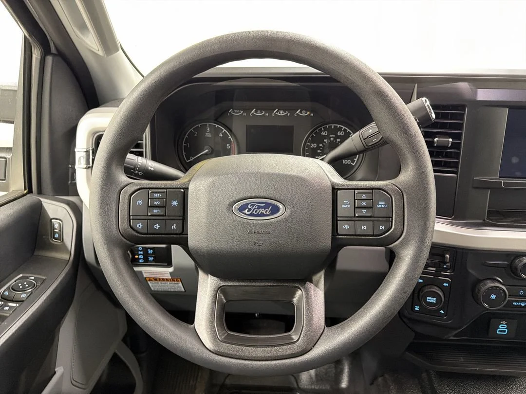 New 2026 Oxford White Ford F-350® XL image 15
