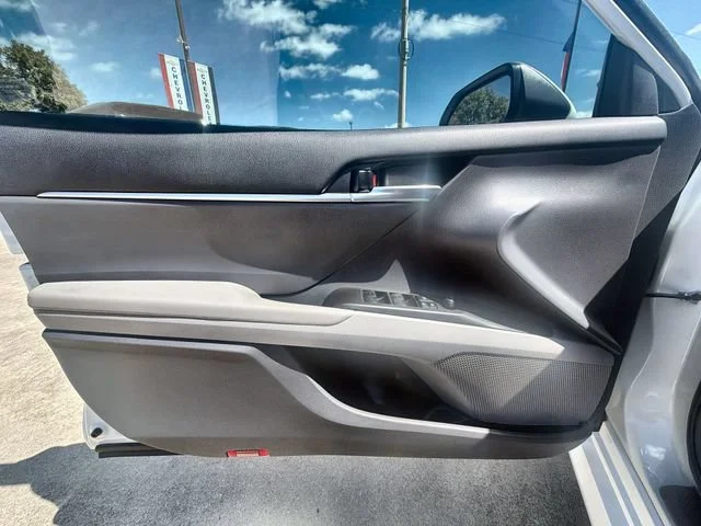 2024 Toyota Camry LE - Photo 20