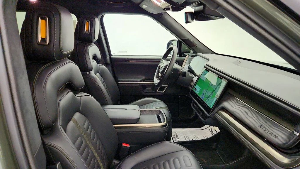 Used 2022 Forest Green Rivian Launch Edition AWD image 26