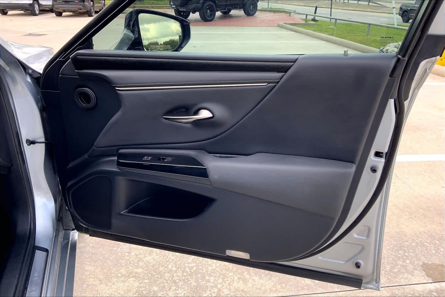2023 Lexus ES 350 Luxury - Photo 23
