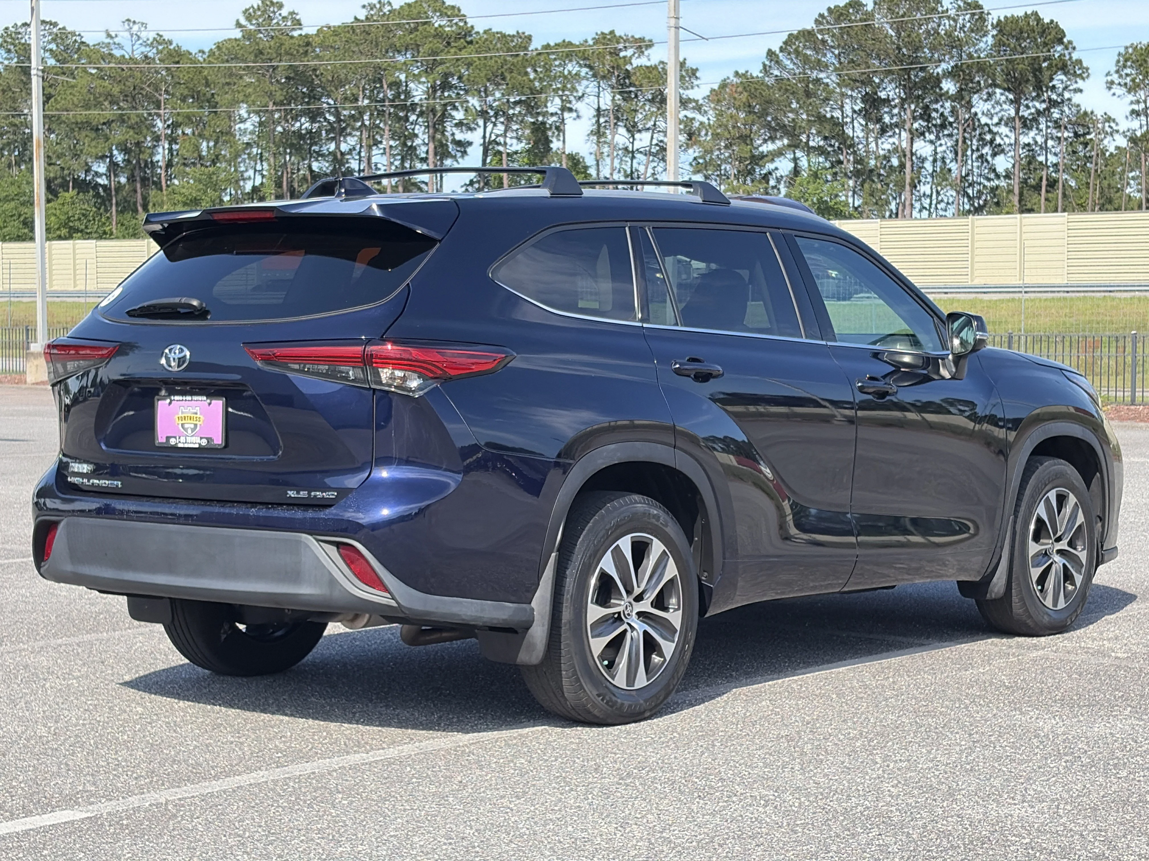 2022 Toyota Highlander XLE - Photo 34