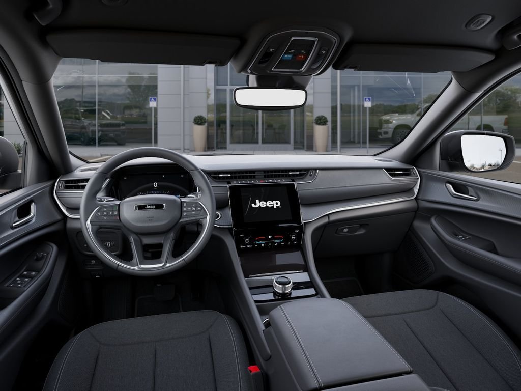New 2026 Bright White Clear-Coat Exterior Paint Jeep Laredo image 14