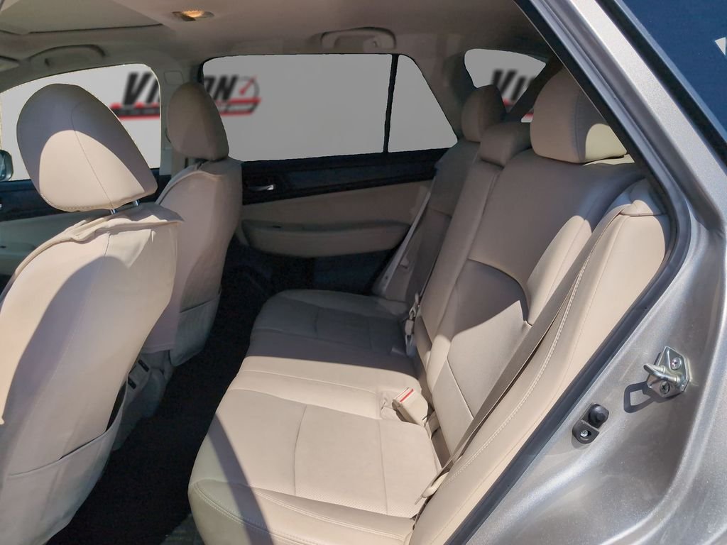 Used 2019 Gray Subaru 2.5i image 10