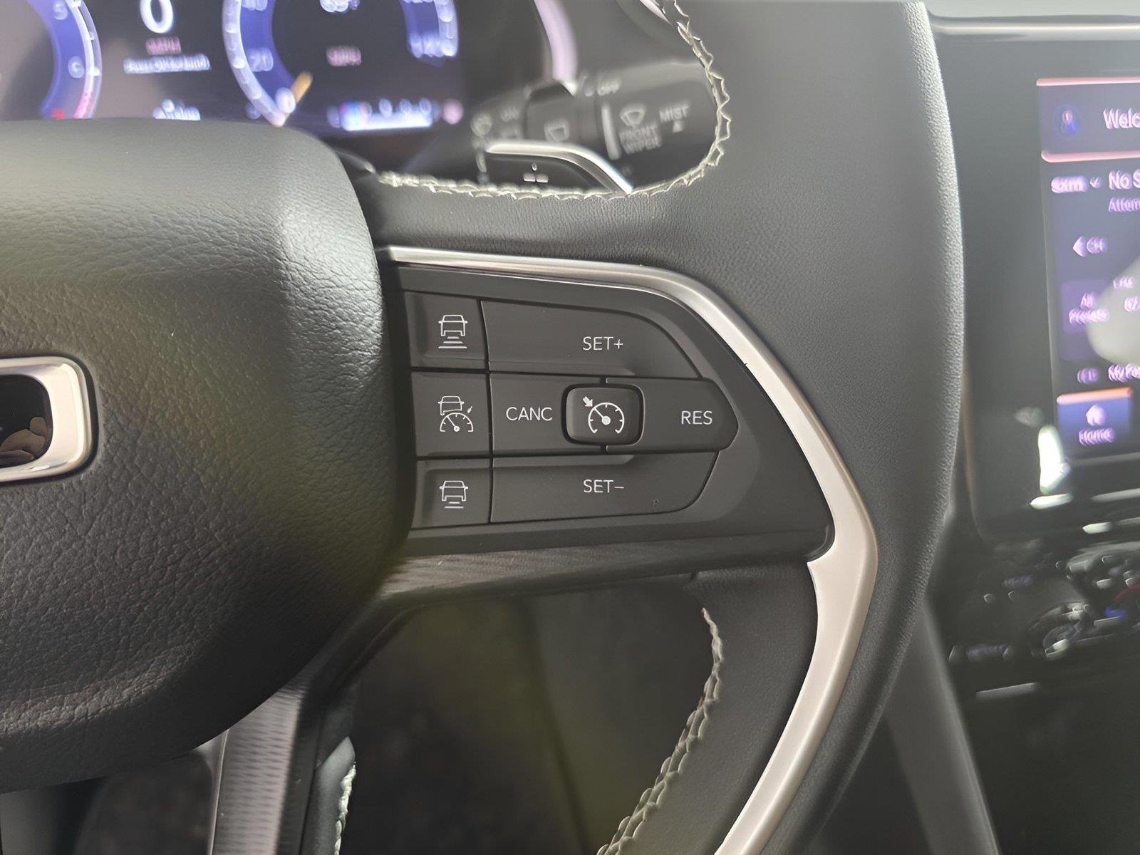 2025 Jeep Grand Cherokee L Laredo - Photo 31