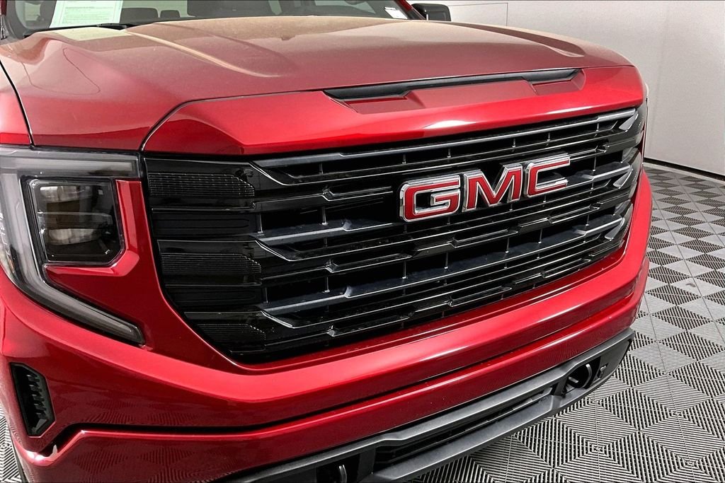 Used 2024 Red GMC Elevation image 30