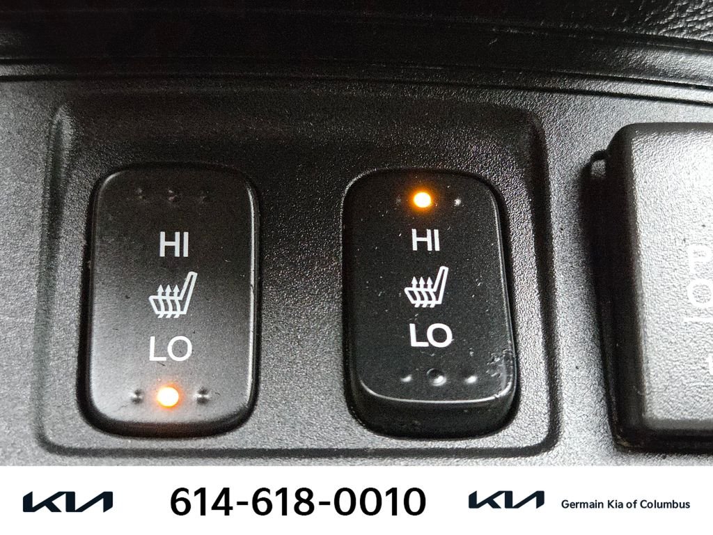 Used 2016  Honda EX image 29
