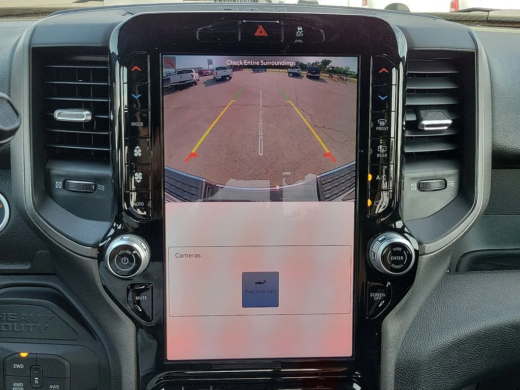 2025 RAM 2500 Tradesman - Photo 16