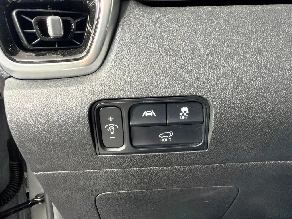 Used 2023 Gray Kia SX image 24