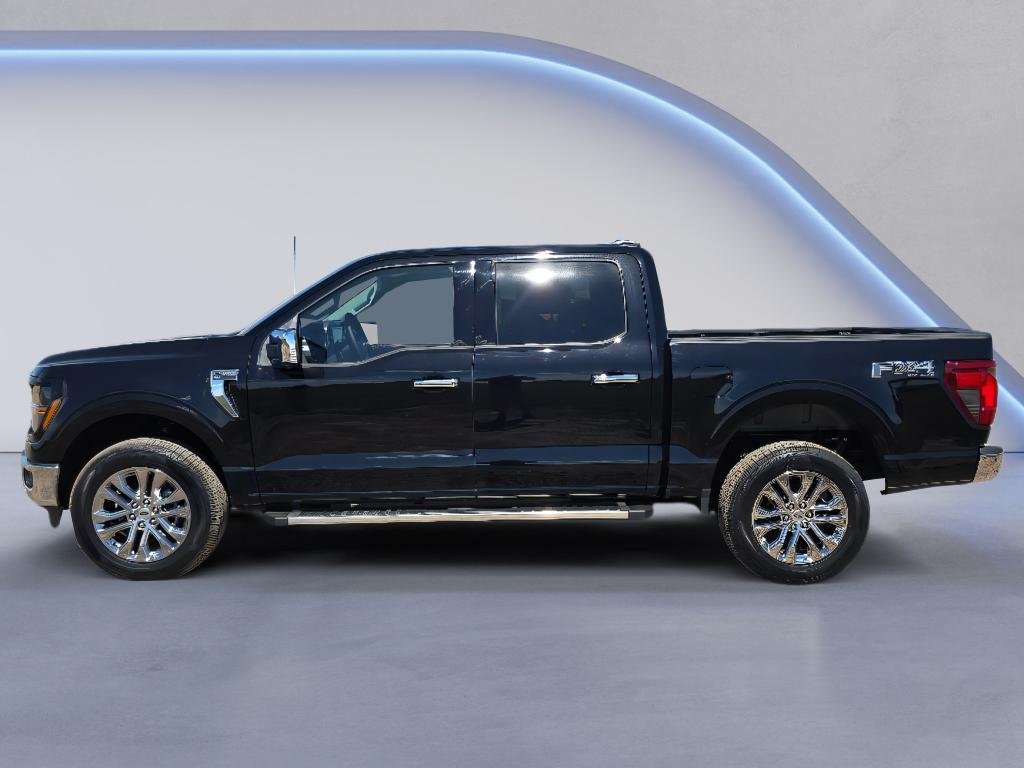 New 2026 Agate Black Metallic Ford XLT image 8