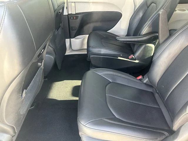 Photo 18