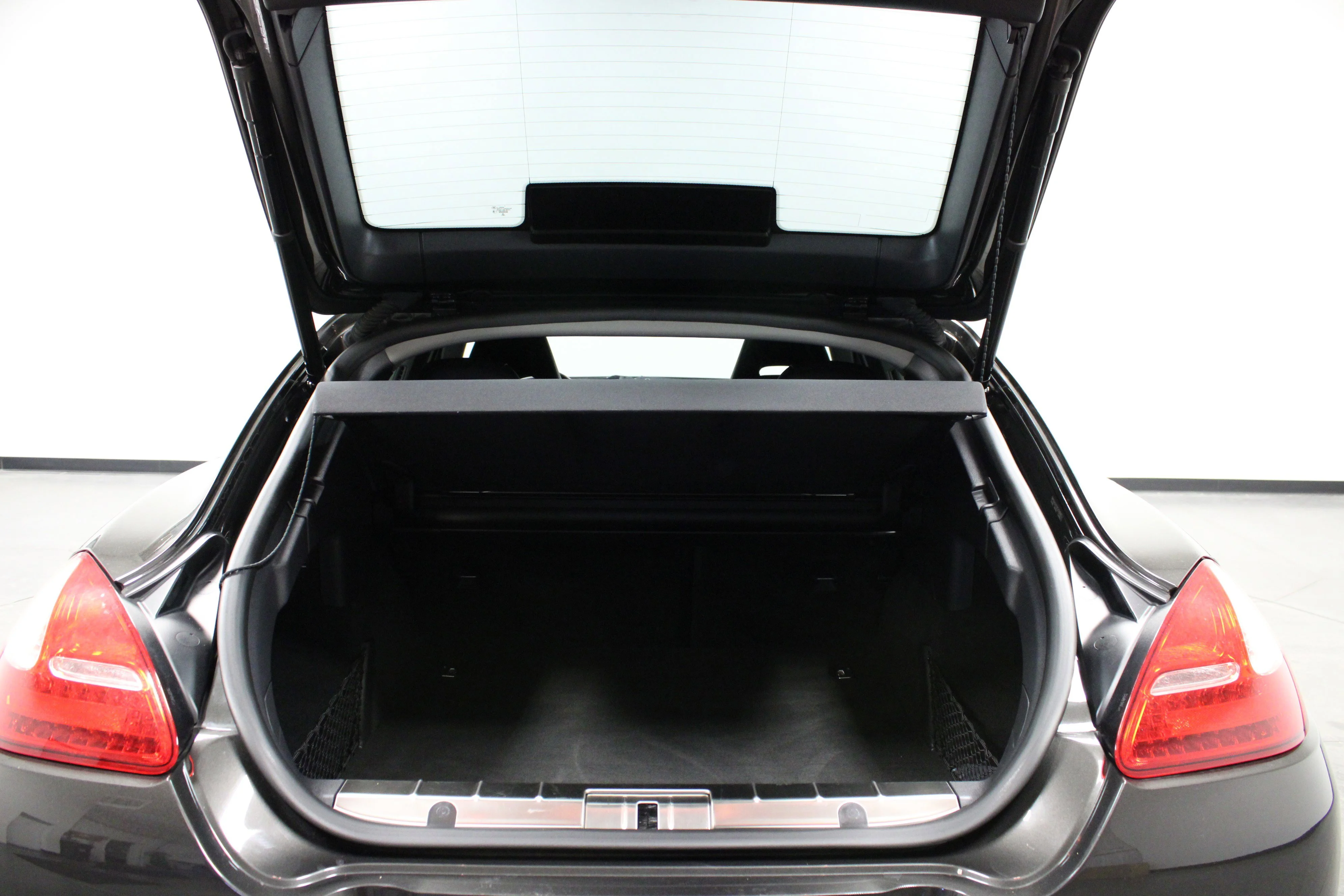 Used 2012 Carbon Grey Metallic Porsche 4 image 14