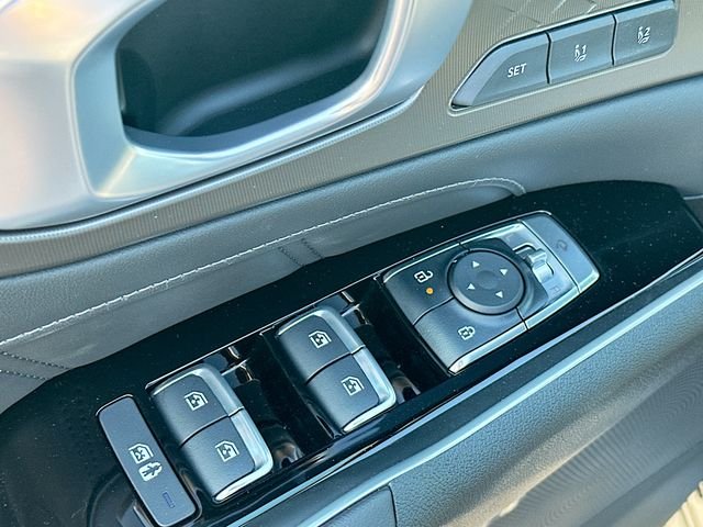 New 2026 Aurora Black Pearl Kia X-Line SX Prestige AWD image 18