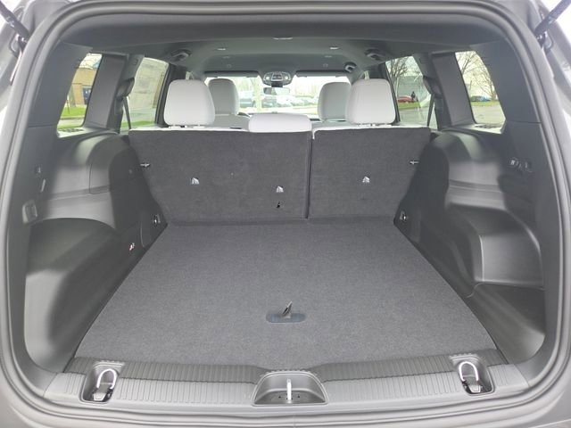 New 2026 Sting-Gray Clearcoat Jeep Laredo image 30