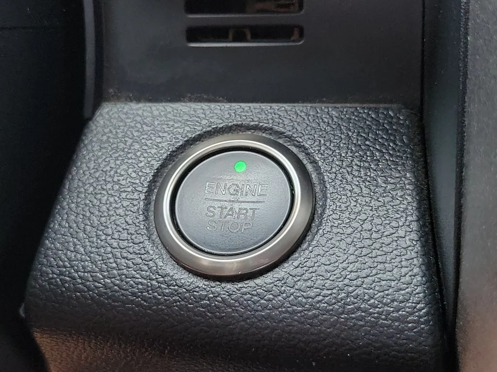 Used 2017 Avalanche Ford Raptor image 9