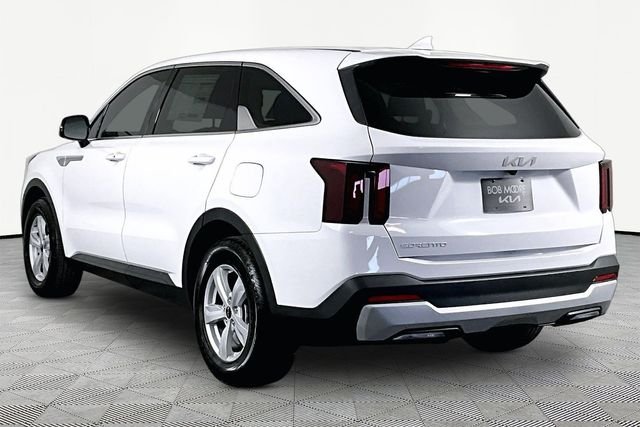 Used 2026 White Kia LX image 4