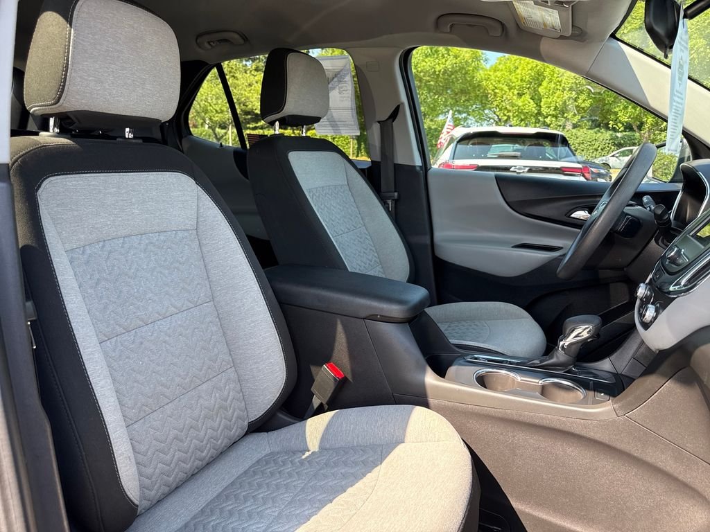 Used 2023 Gray Chevrolet LT image 25
