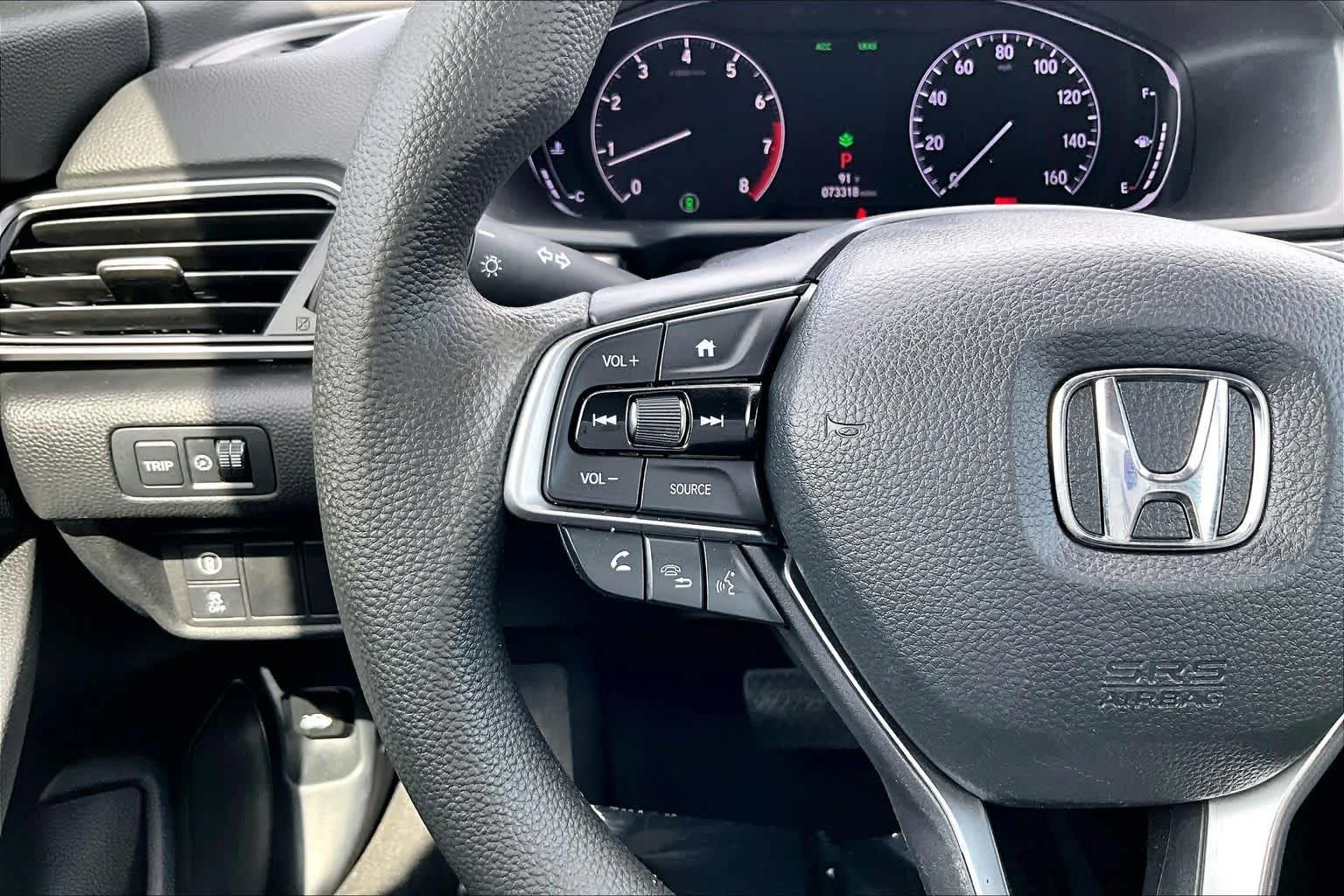 Used 2019 Modern Steel Metallic Honda LX 1.5T image 23