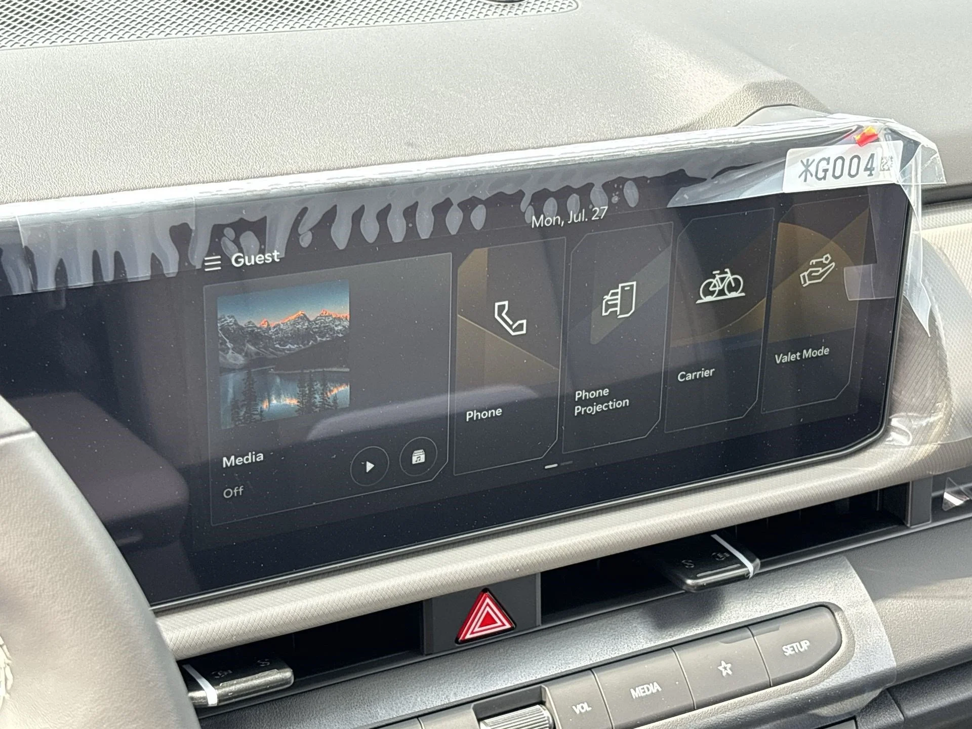 New 2027 Snow White Pearl Kia LX image 14