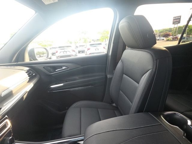 Used 2026 Black Chevrolet LT image 24