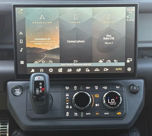 Certified Used 2026 Blue Land Rover OCTA image 28