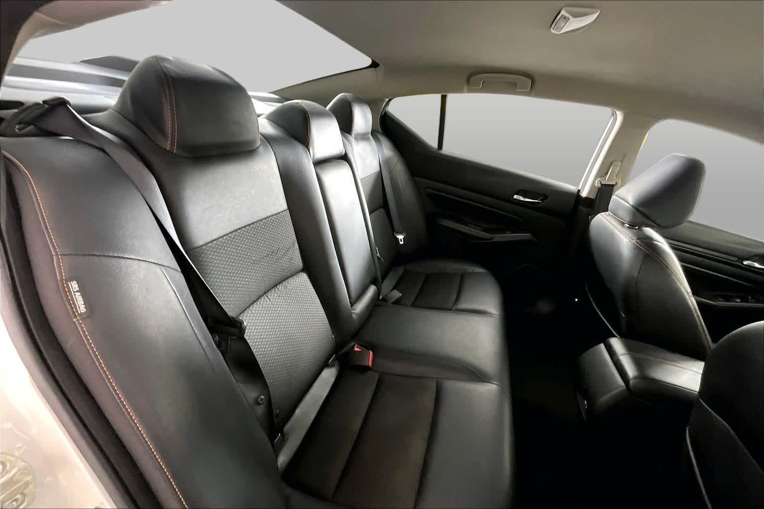 Used 2020 Pearl White Tricoat Nissan 2.5 SR image 19