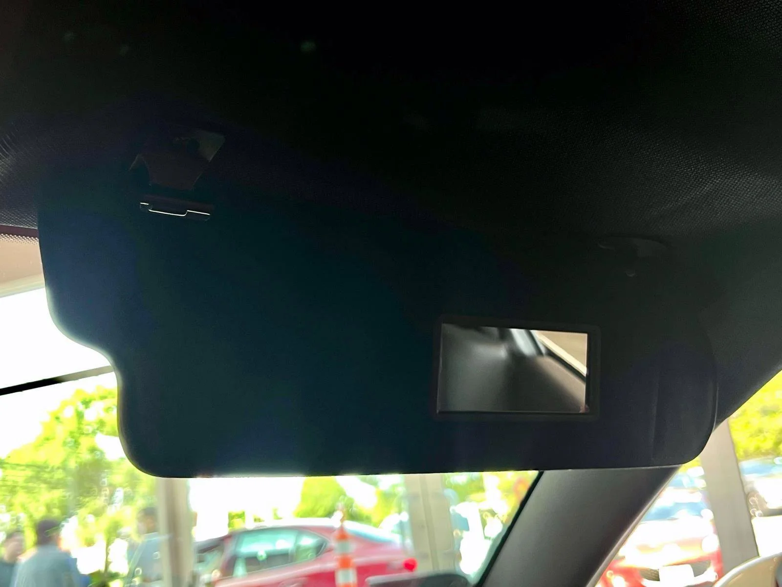 Used 2019 White Ferrari  image 26