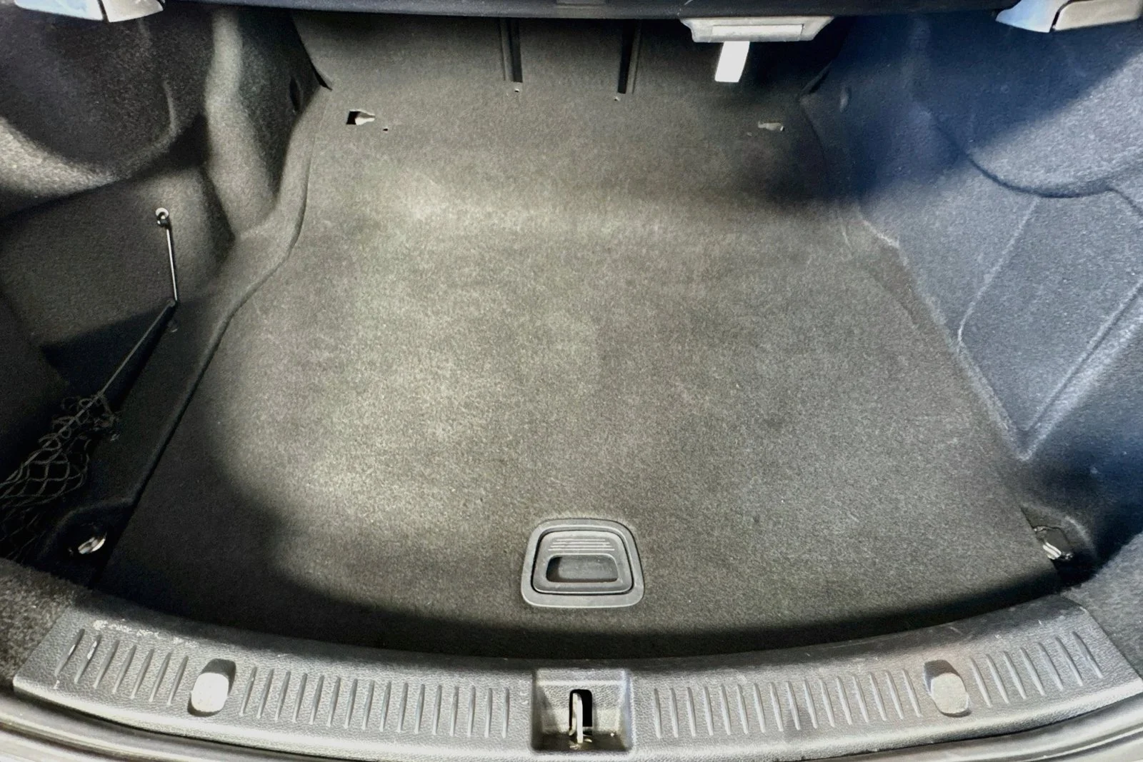Used 2022 Graphite Grey Metallic Mercedes-Benz E 350 image 25
