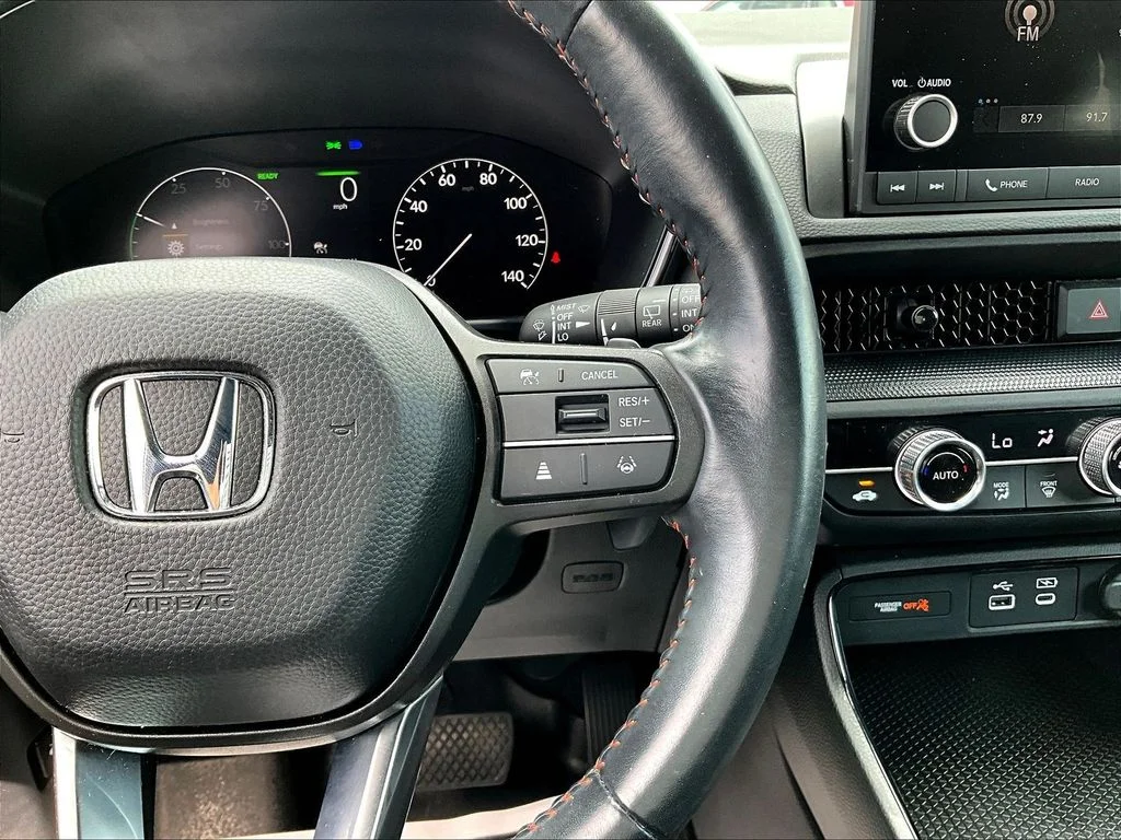 Used 2024 Platinum White Pearl Honda Sport image 12