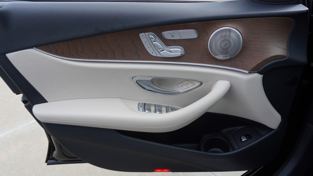 Used 2022 Black Mercedes-Benz E 350 image 23