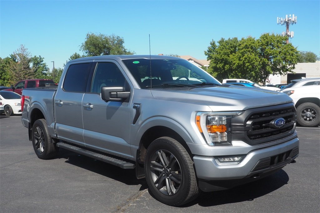 2023 Ford F-150 XLT photo 3