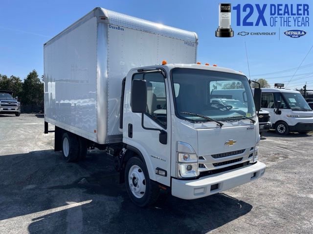 2025 Chevrolet Low Cab Forward's photo