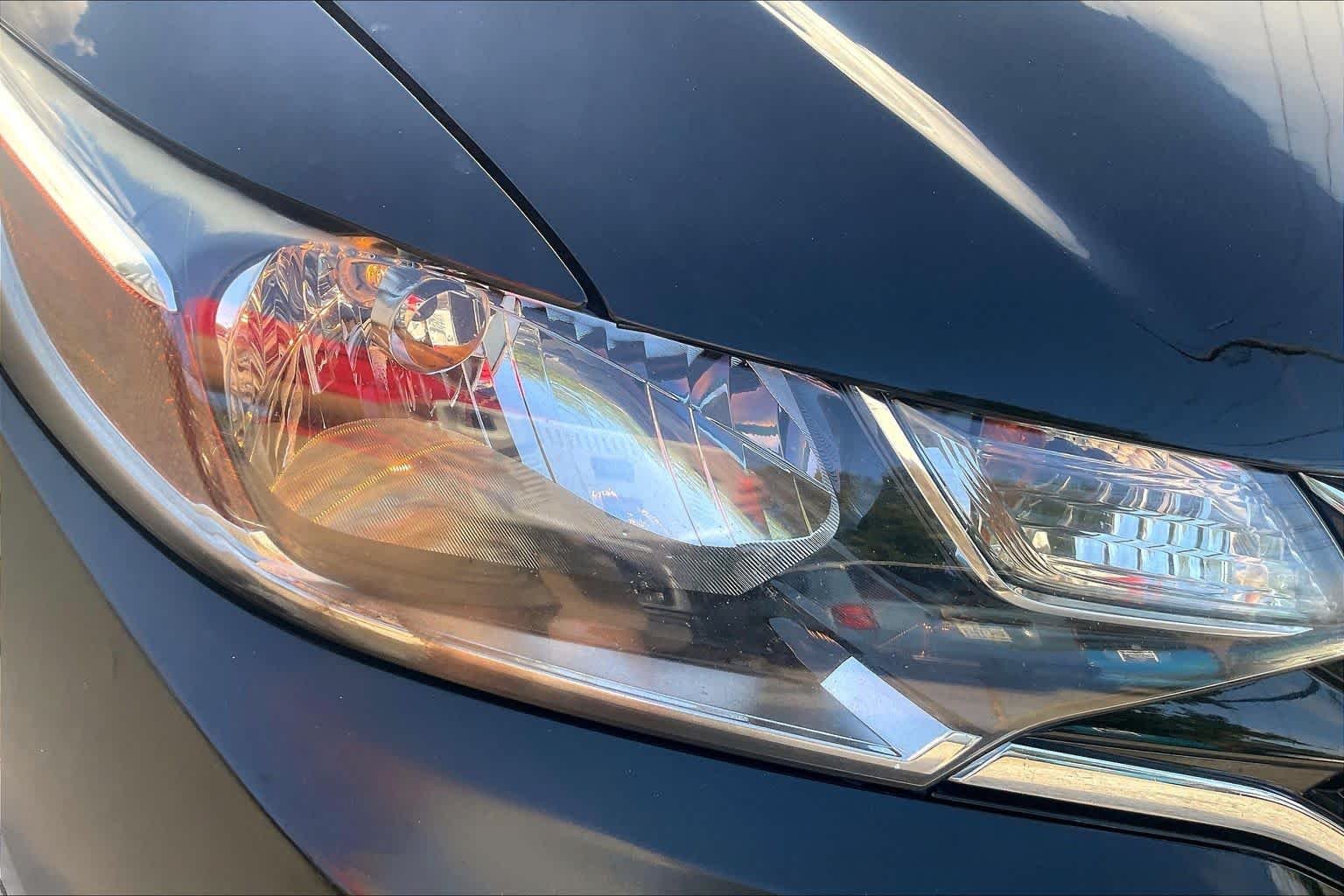 Used 2019 Crystal Black Pearl Honda EX image 26