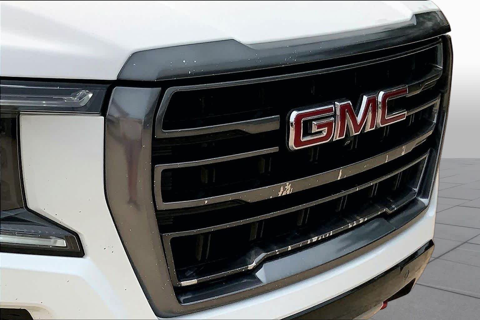 Used 2021 Summit White GMC AT4 image 28