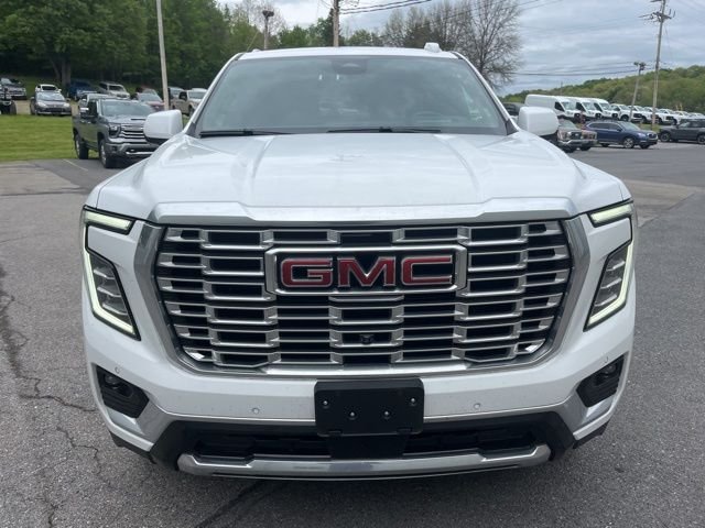 Used 2025 White GMC Denali image 11
