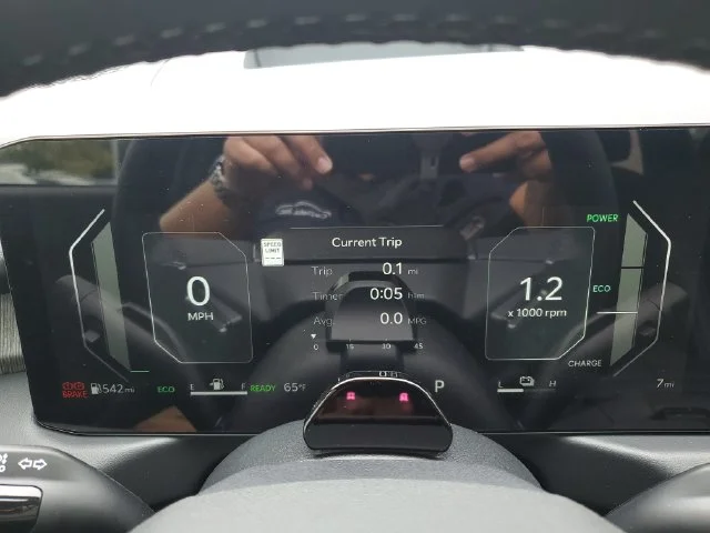 New 2027 Wolf Gray Kia X-LINE SX PRESTIGE image 23